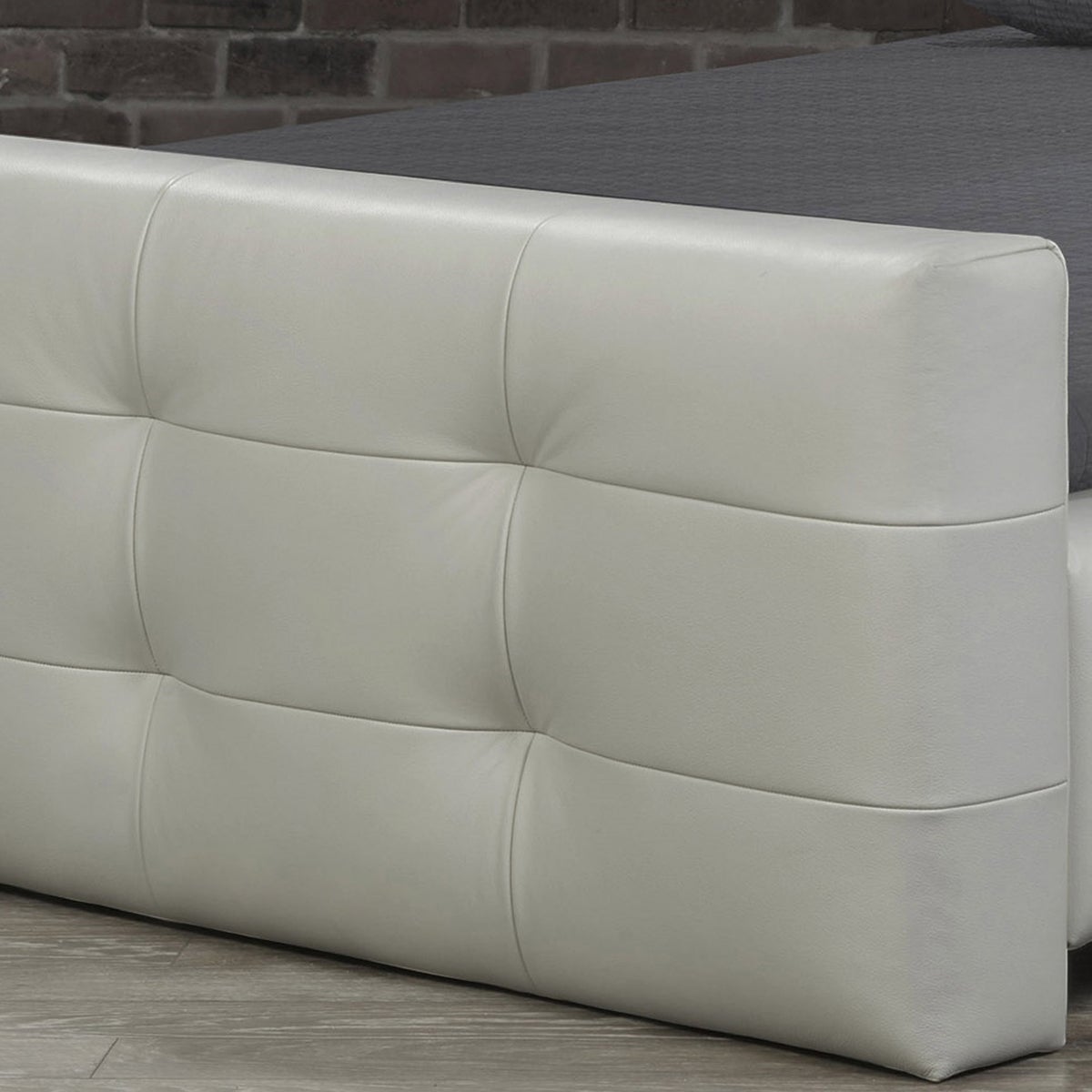 Venice Top Grain Leather Bed