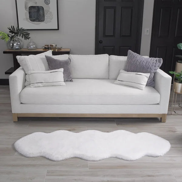 Mon Chateau Twin Faux Fur Rug