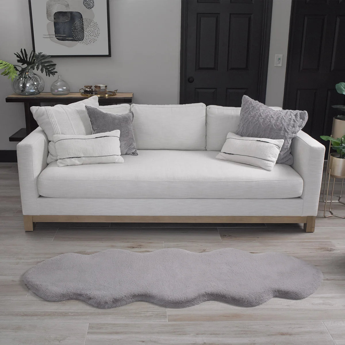 Mon Chateau Twin Faux Fur Rug