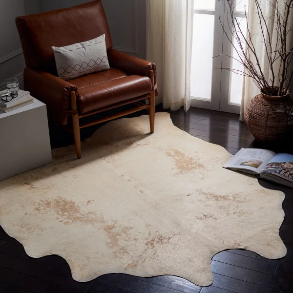 Safavieh Tan Cowhide Indoor Rug