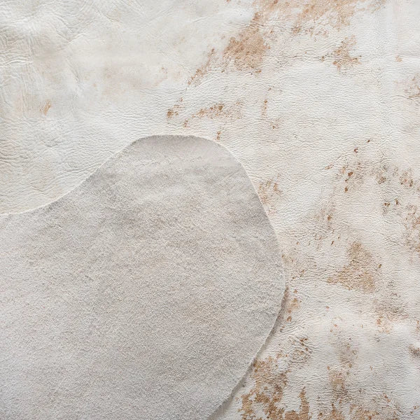 Safavieh Tan Cowhide Indoor Rug