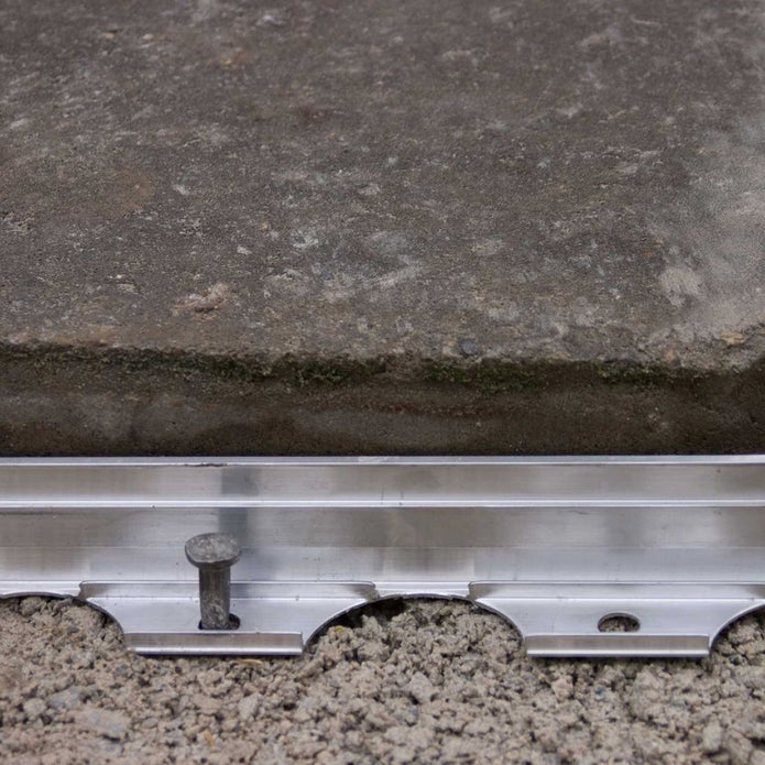 56 m (183.7 ft.) Euroline 'Brick' Aluminum Paver Edging