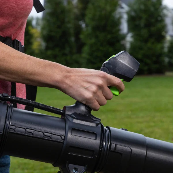 Greenworks 80V 780CFM 205MPH Brushless Backpack Blower, 4Ah Battery and Charger Included