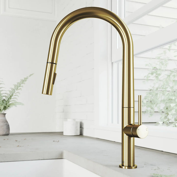 VIGO Greenwich Pull-down Kitchen Faucet