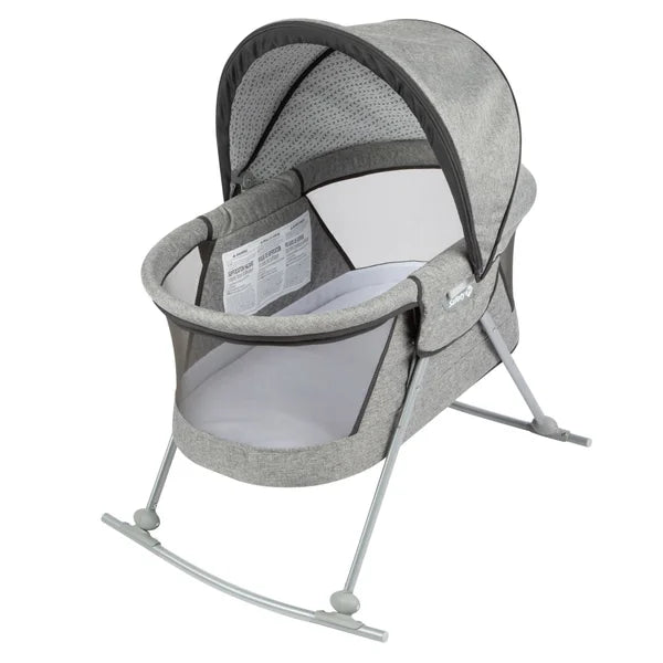 Safety 1st 2-piece Tiny Love Bundle, Bassinet and Mobile