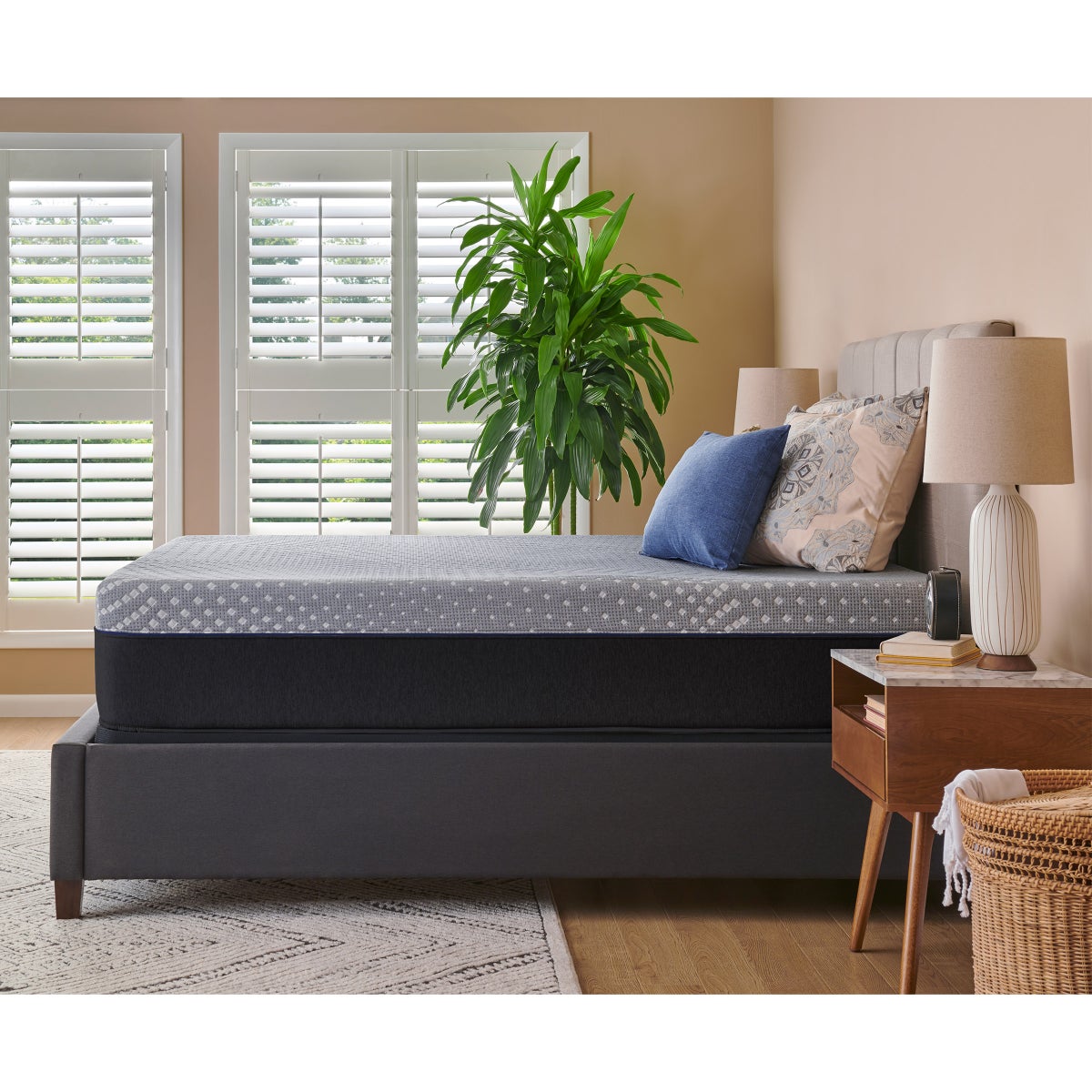 Sealy Posturepedic Luxury Hybrid 1100 Series Oceane Plush Mattress or Set