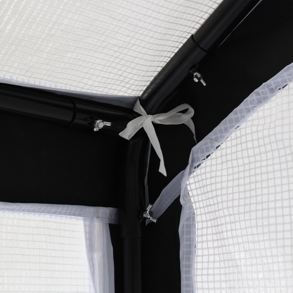 VegTrug Deluxe Walk-in Style Greenhouse