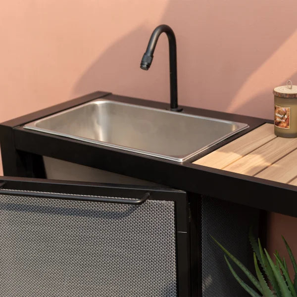 Panama Outdoor Kitchen