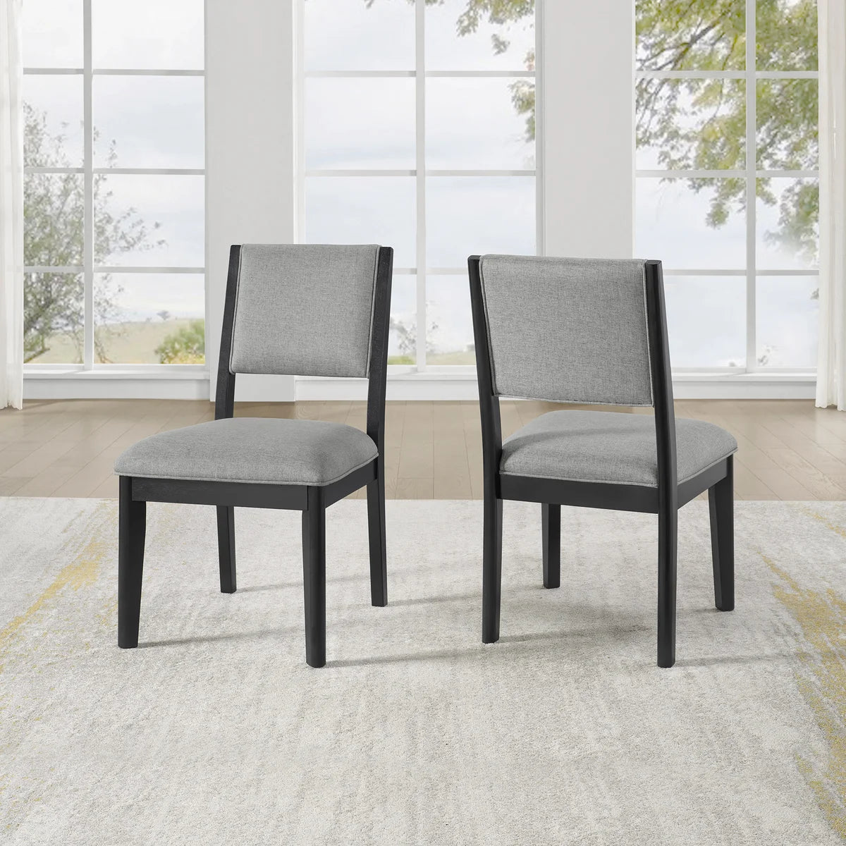 Hannigan 5-piece Dining Room Set