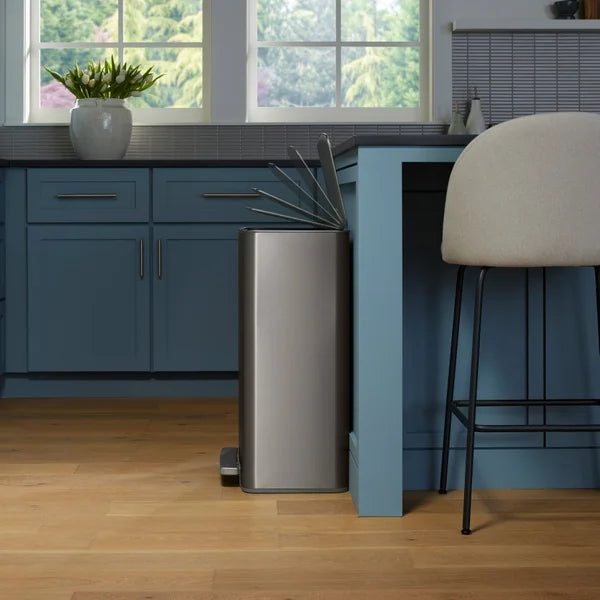 Kohler 47L Curved Step Trash Can