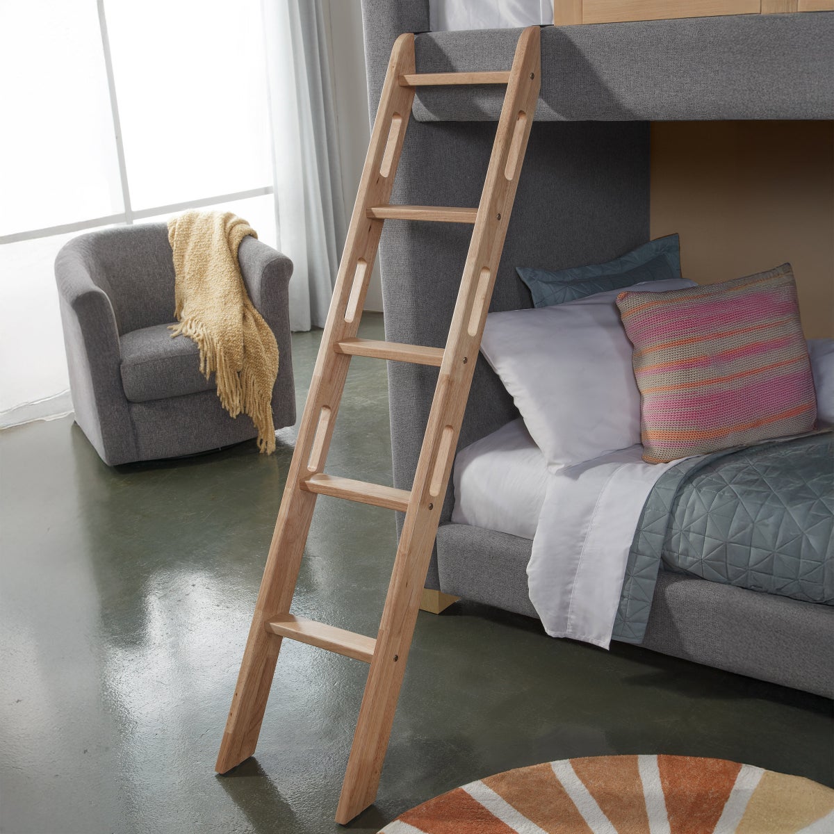 Finley James Youth Bunk Bed