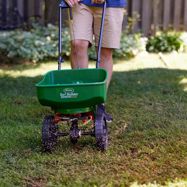 Scotts Turf Builder Green Max Grass Seed Mix 8kg