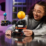 LEGO Technic Planet Earth and Moon in Orbit Set
