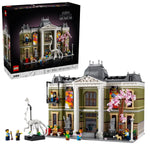 LEGO Icons Natural History Museum with Bonus LEGO Architecture New York City