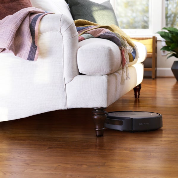 iRobot Roomba i1 Robot Vacuum With Bonus Virtual Wall
