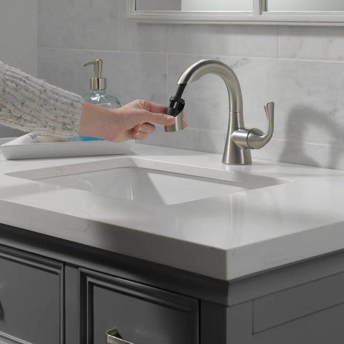 Delta Lampard Single Handle Pull-Down Bathroom Faucet