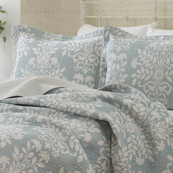 Laura Ashley - Quilt Set