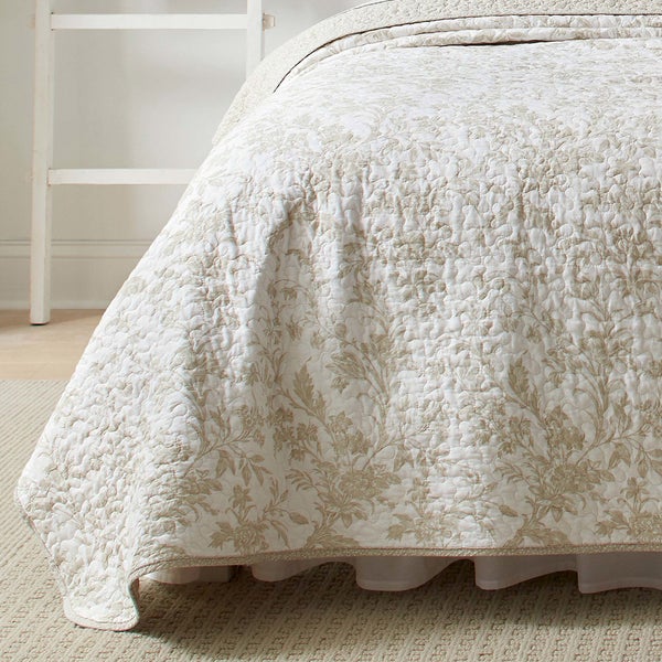 Laura Ashley - Quilt Set