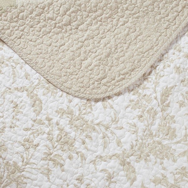 Laura Ashley - Quilt Set