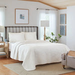 Laura Ashley - Quilt Set