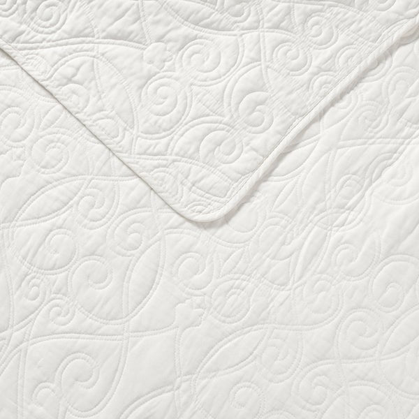 Laura Ashley - Quilt Set