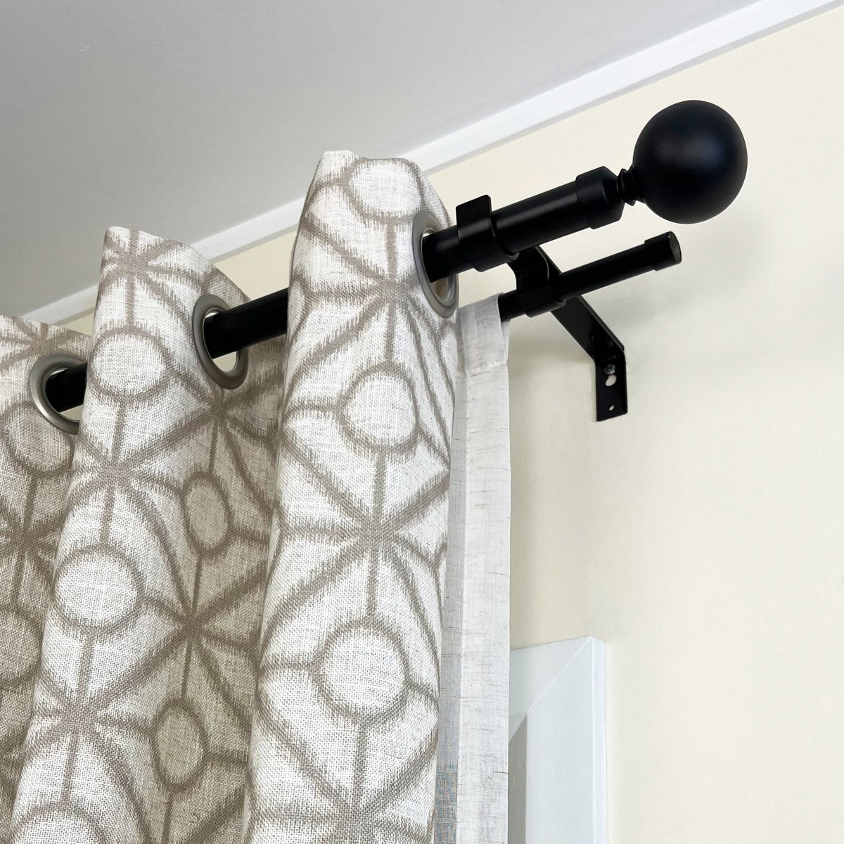 Versailles Imperial Ball Finial Double Curtain Rod Set