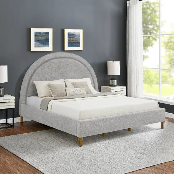 Thomasville Upholstered Platform King Bed