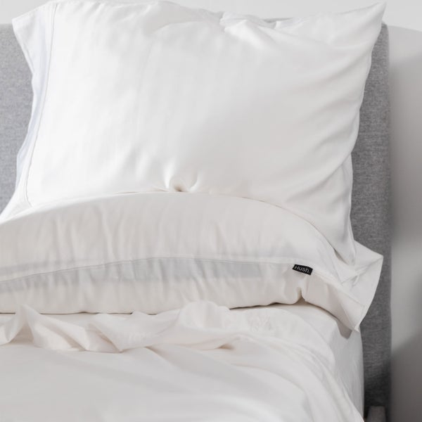 Hush Essentials - Bamboo Cotton Cooling Sheets