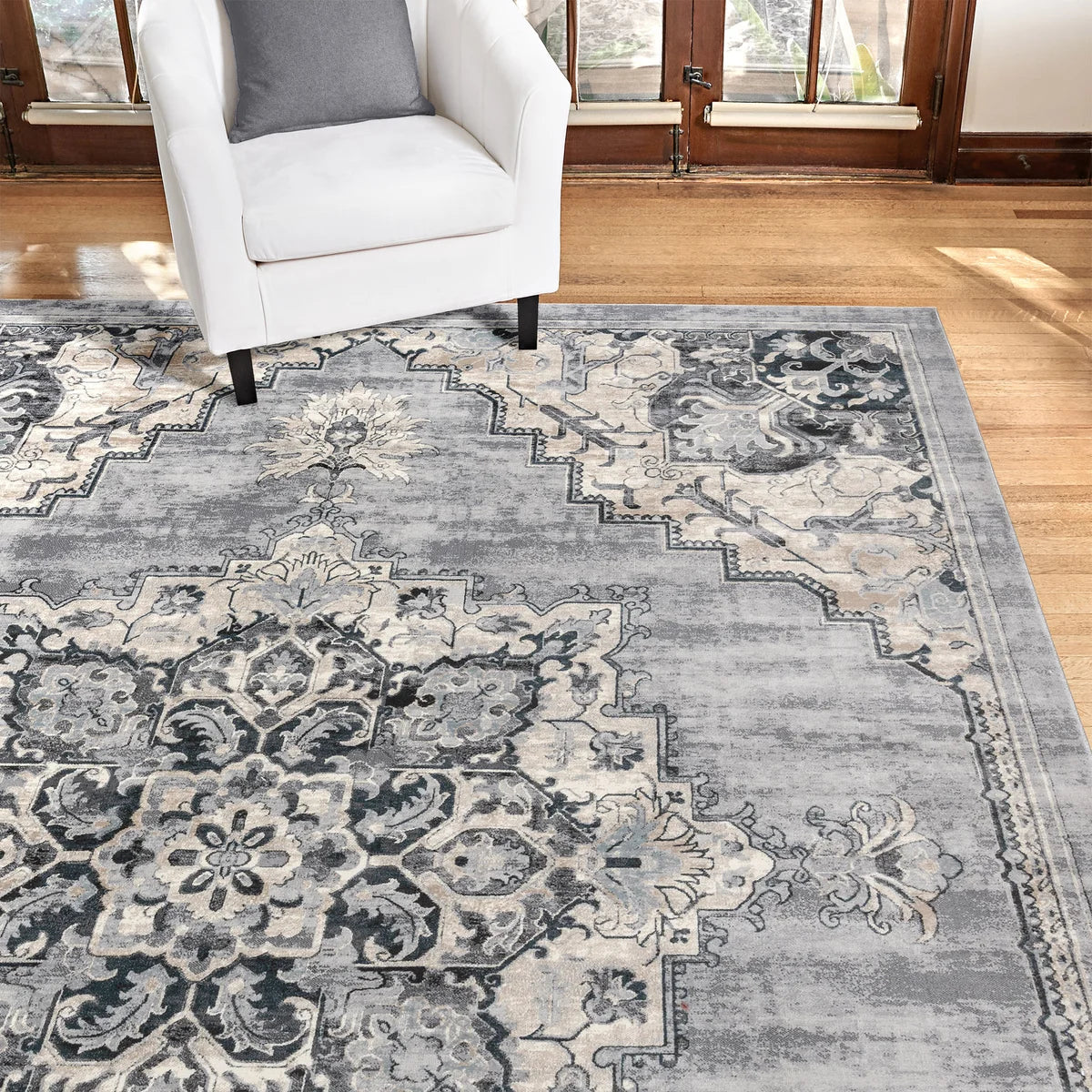 Gertmenian Thomasville Timeless Classic Snoh Grey Indoor Area Rug