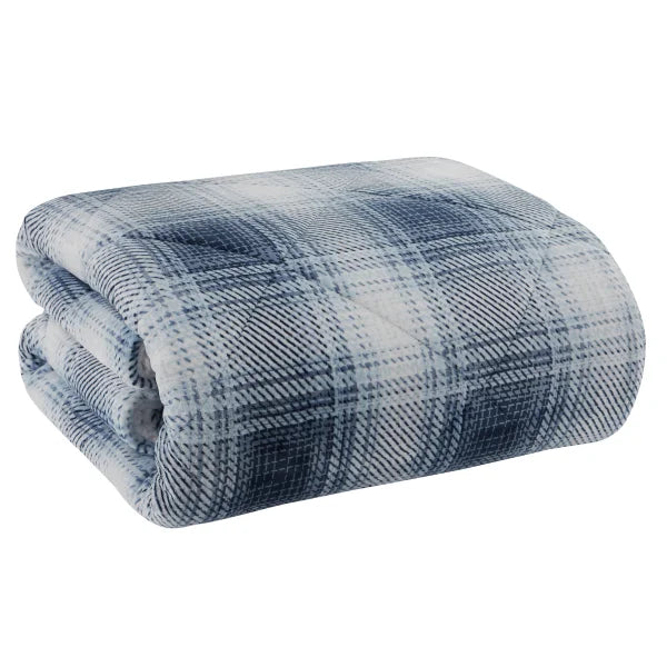 Roots Home - Reversible Sherpa Comforter Set