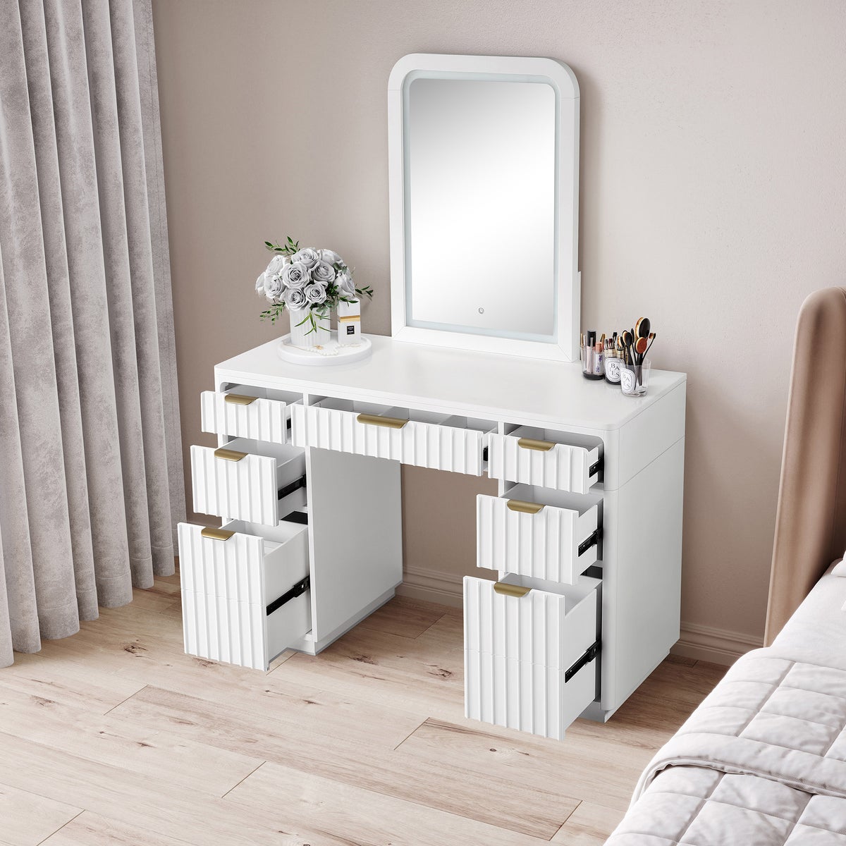 Loxley Rowe Cathy 129.5 cm (51 in.) Makeup Table