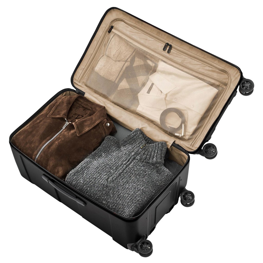 Briggs & Riley 28 in. Medium Trunk Spinner Suitcase