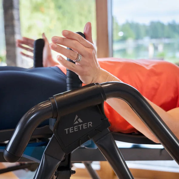 Teeter FitSpine FX-3 Premium Inversion Table with Comfort Cushion