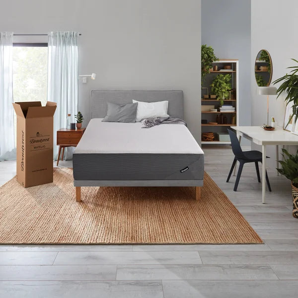Beautyrest 35.6 cm (14 in.) Hybrid Mattress