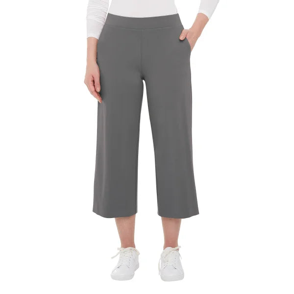 S.C. & CO. Women’s Pull-on Knit Ponte Crop Gaucho
