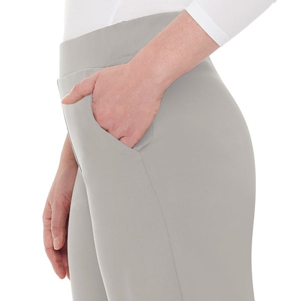 S.C. & CO. Women’s Pull-on Knit Ponte Crop Gaucho