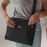 PKG Wellington 10 L Laptop Messenger Bag