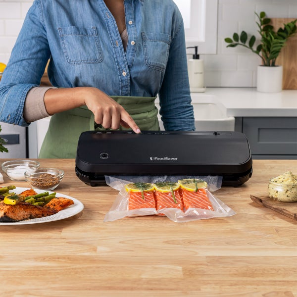 FoodSaver Vacuum Sealer Kit with Bags, Rolls and Marinate Container