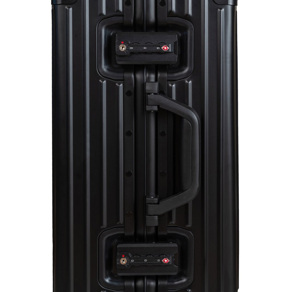 Champs Elite Collection Aluminum Carry-on
