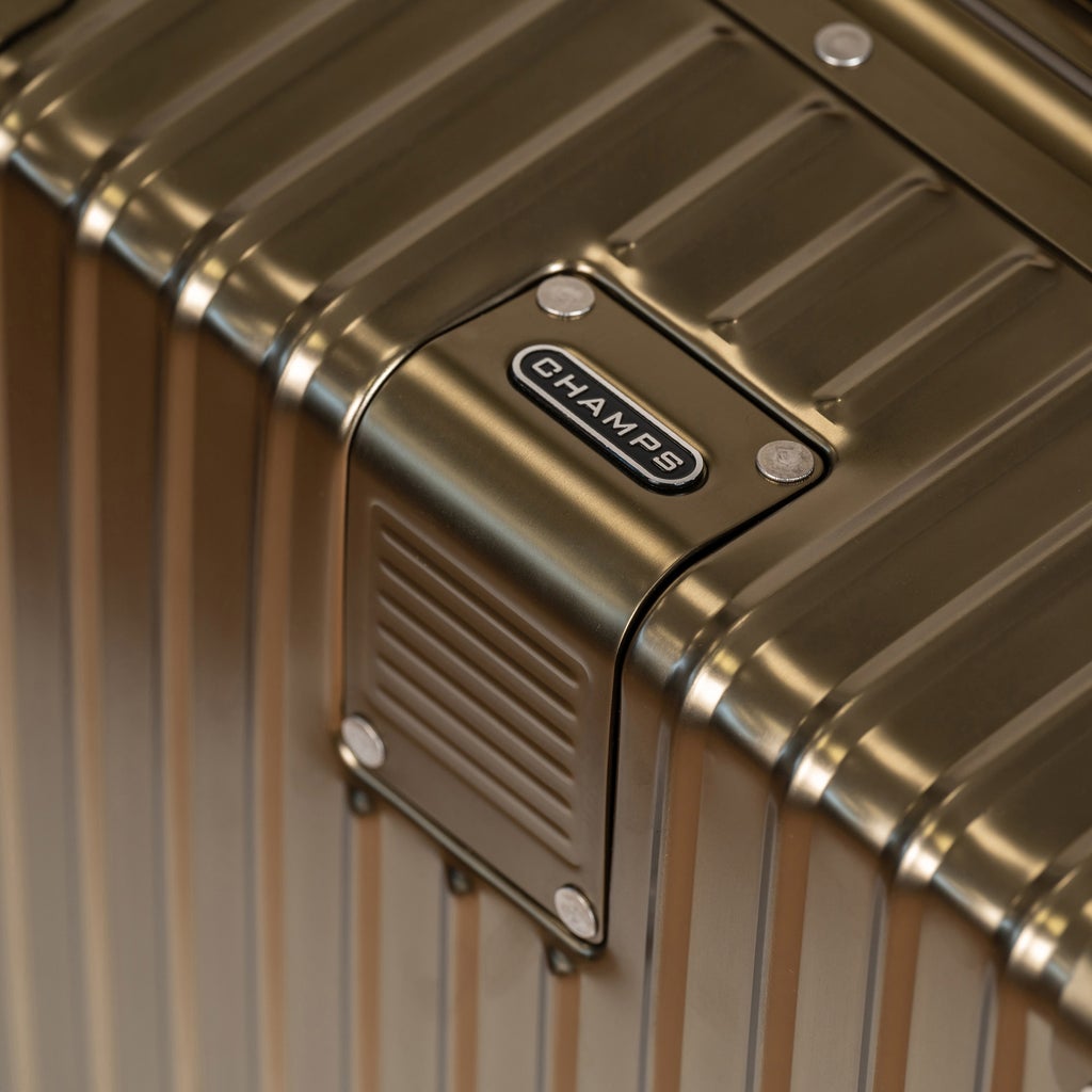 Champs Elite Collection Aluminum Carry-on