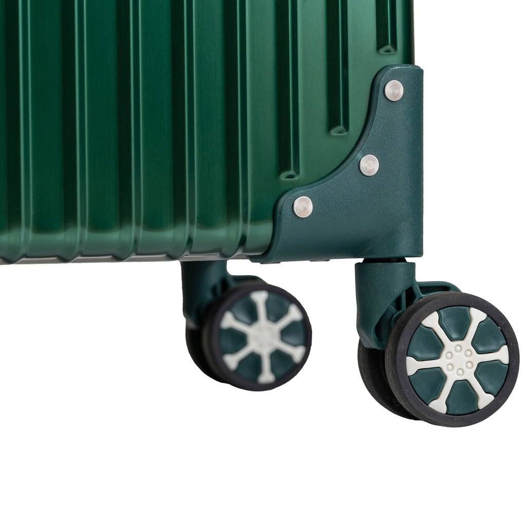 Champs Elite Collection Aluminum Carry-on