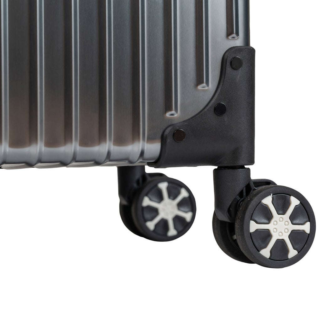 Champs Elite Collection Aluminum Carry-on