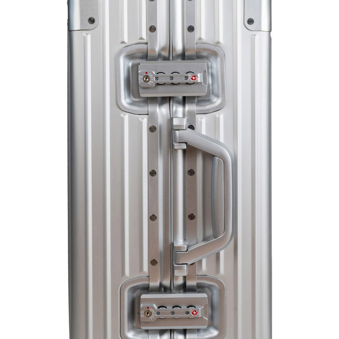 Champs Elite Collection Aluminum Carry-on