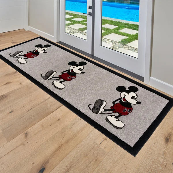 Gertmenian Disney Mickey Mouse Classic Pose Indoor Area Rug