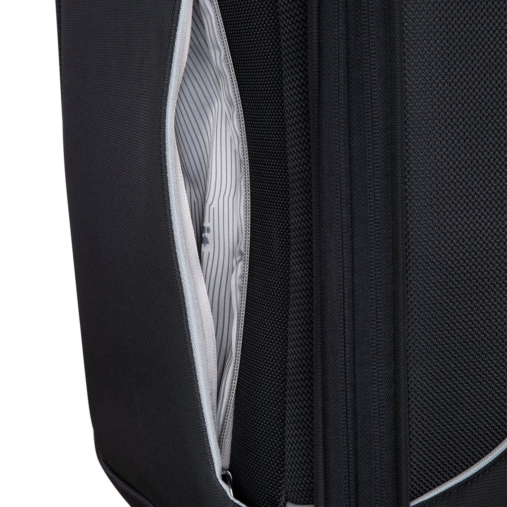 It Luggage Teleported 3-Piece Softside Luggage Set