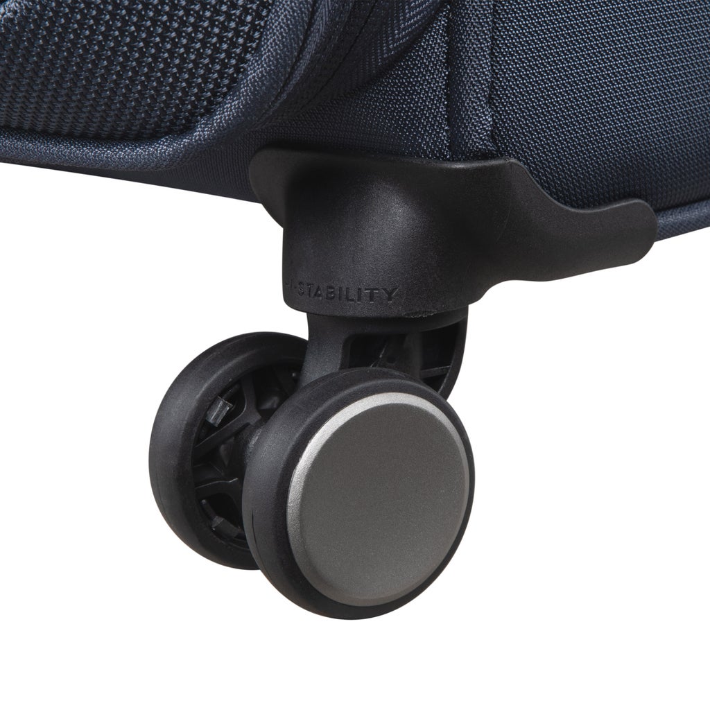 It Luggage Teleported 3-Piece Softside Luggage Set
