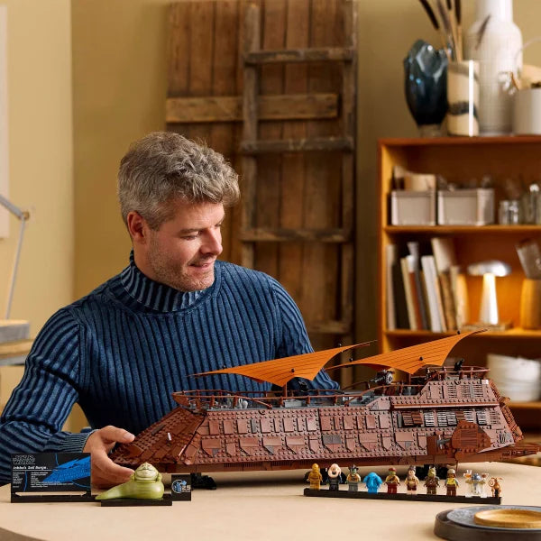 LEGO Star Wars: Return of the Jedi Jabba's Sail Barge Building Set with Bonus LEGO Star Wars C-3PO Buildable Droid Figure