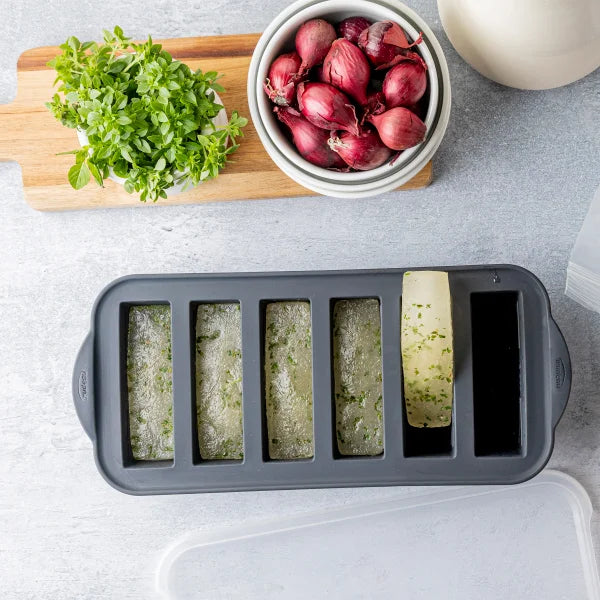 Trudeau Clever Cubes Silicone Freezer Molds with Lids, 5-pack