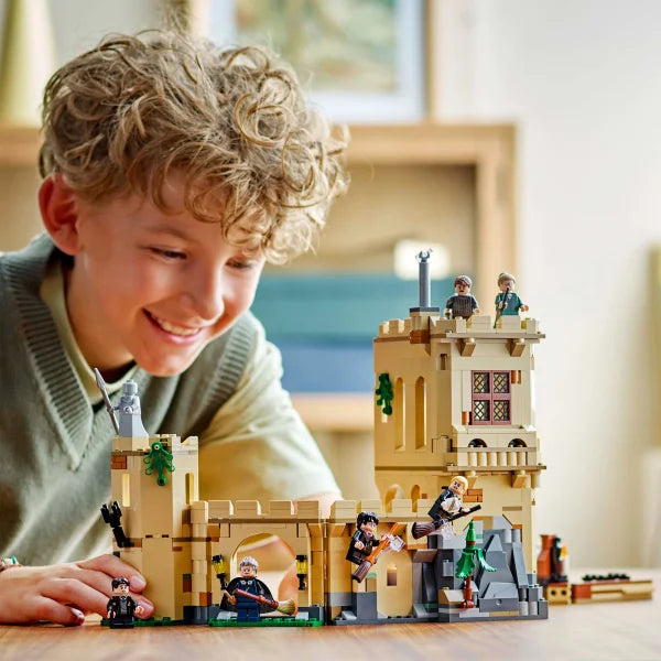 LEGO Harry Potter Hogwarts Castle: Flying Lessons