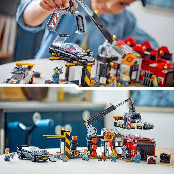 LEGO City Scrapyard with Cars